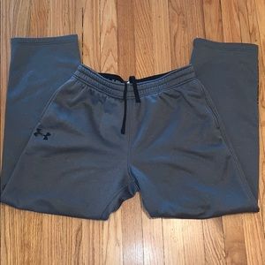 UnderArmour athletic sweatpants